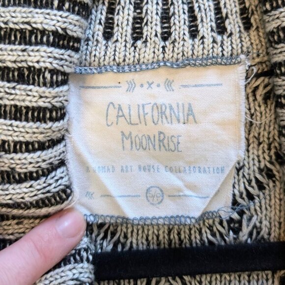 California Moonrise Long Knit Cardigan - Picture 8 of 9